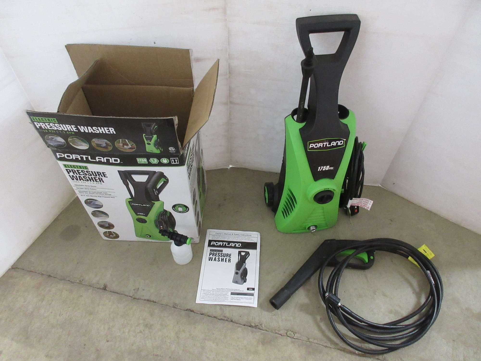 Albrecht Auctions Portland Power Washer, 1750 PSI
