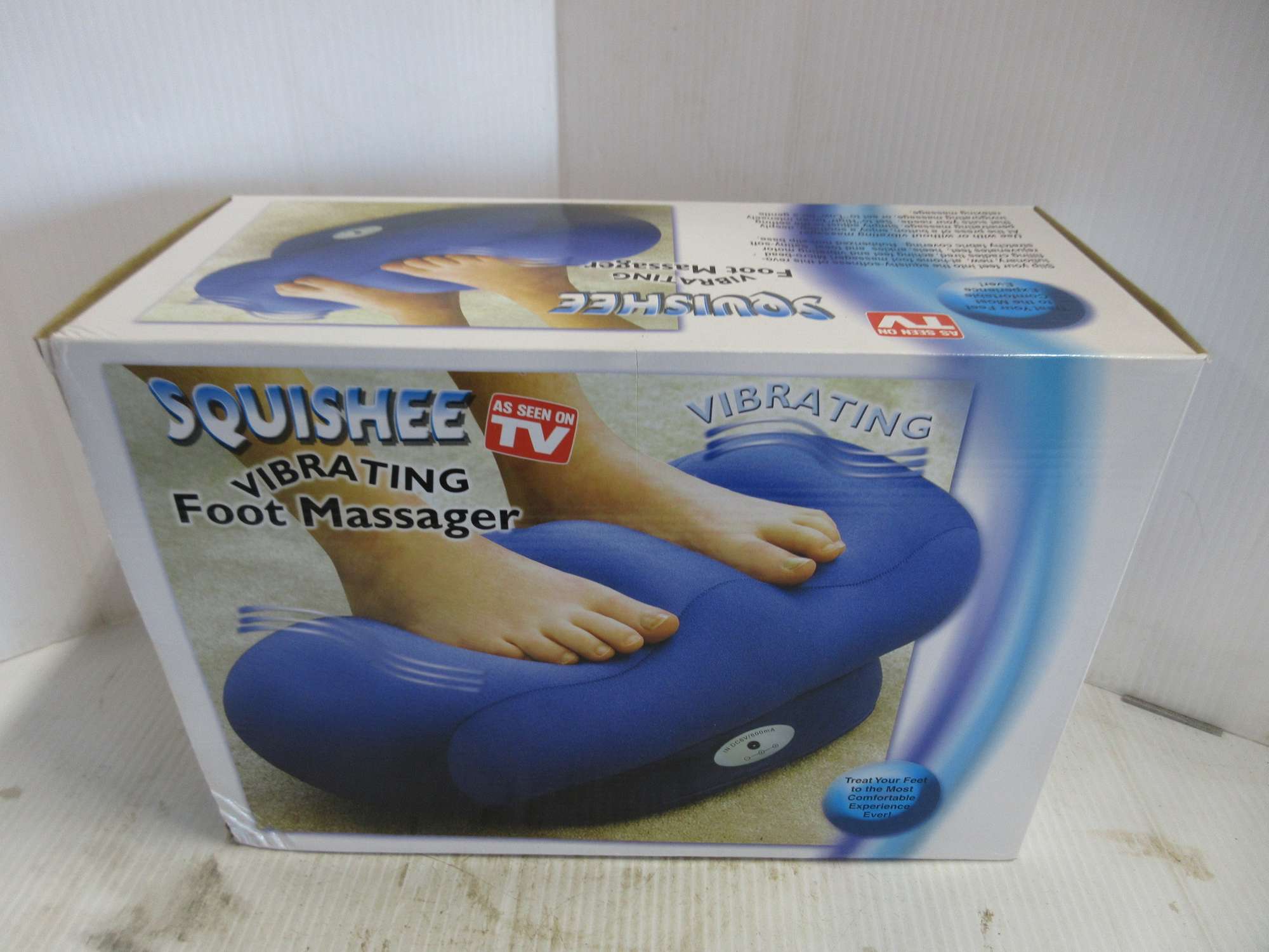 Albrecht Auctions Squishee Brand Vibrating Foot Massager, As Seen on TV