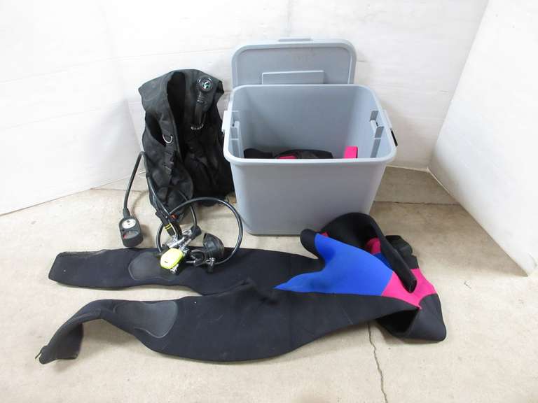 Ladies Scuba Suit and Diving Set, Size 15/16, Includes: Regulator, Vest, Weight Belt, Full and Half Suit, and a Head Cap