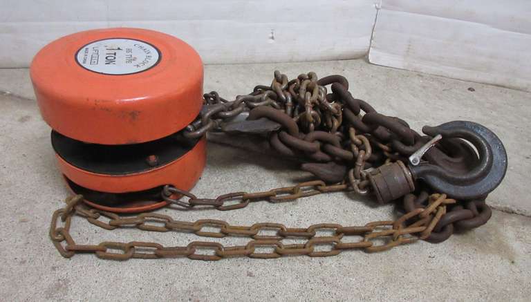 Chain Block, 1-Ton with Mounting/Hanging Chain