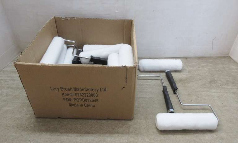 (18) 9" Paint Roller Frames with Covers