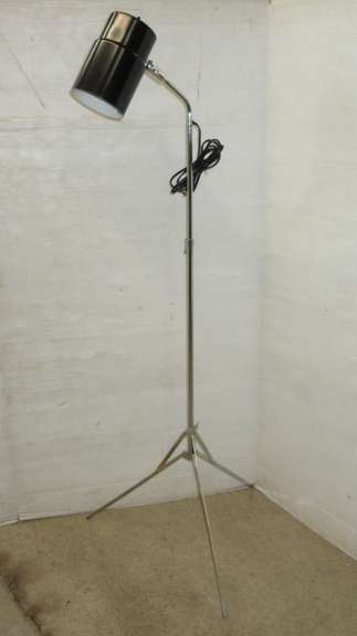 Mid-Century Modern Floor Lamp, Folds Up, Can be Adjusted to be Shorter