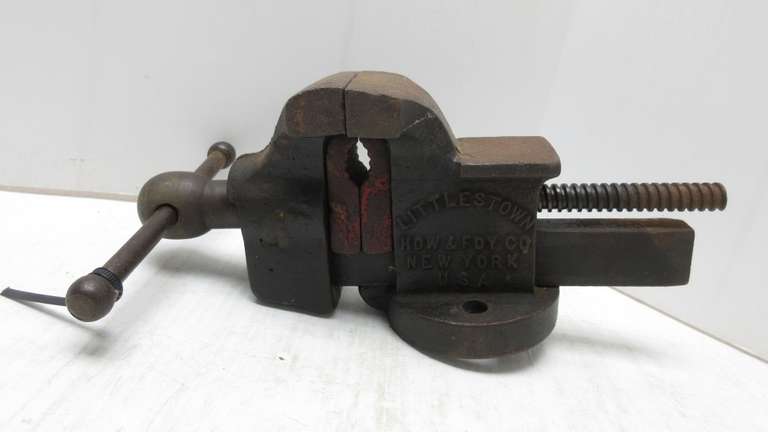 Littlestown Antique Vise No. 300, Made in New York