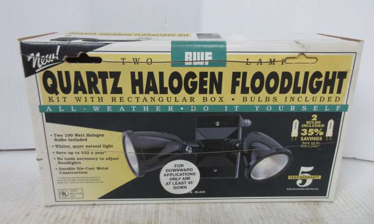 Quartz Halogen Floodlight, Two-Lamp, Bulbs Included