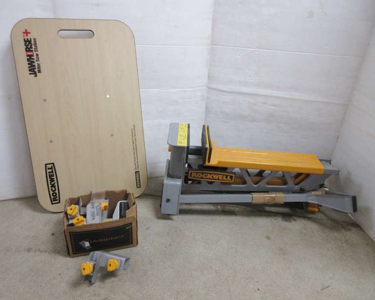 Rockwell Miter Attachment Roller with Rockwell Workhorse and Table