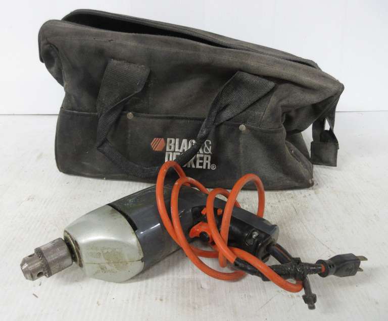 Tool Bag with Plug-In Drill