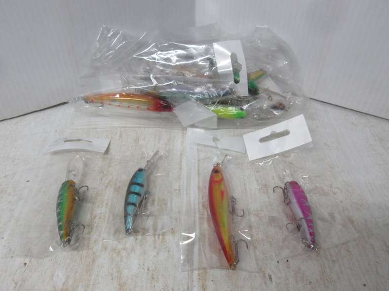 (16) Fishing Lures