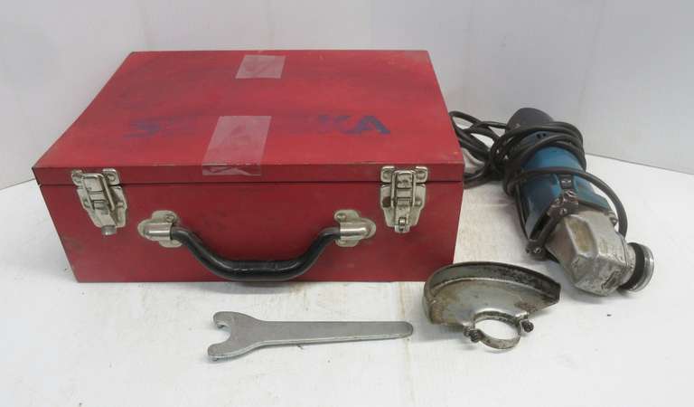 4 1/2" Angle Grinder with Case