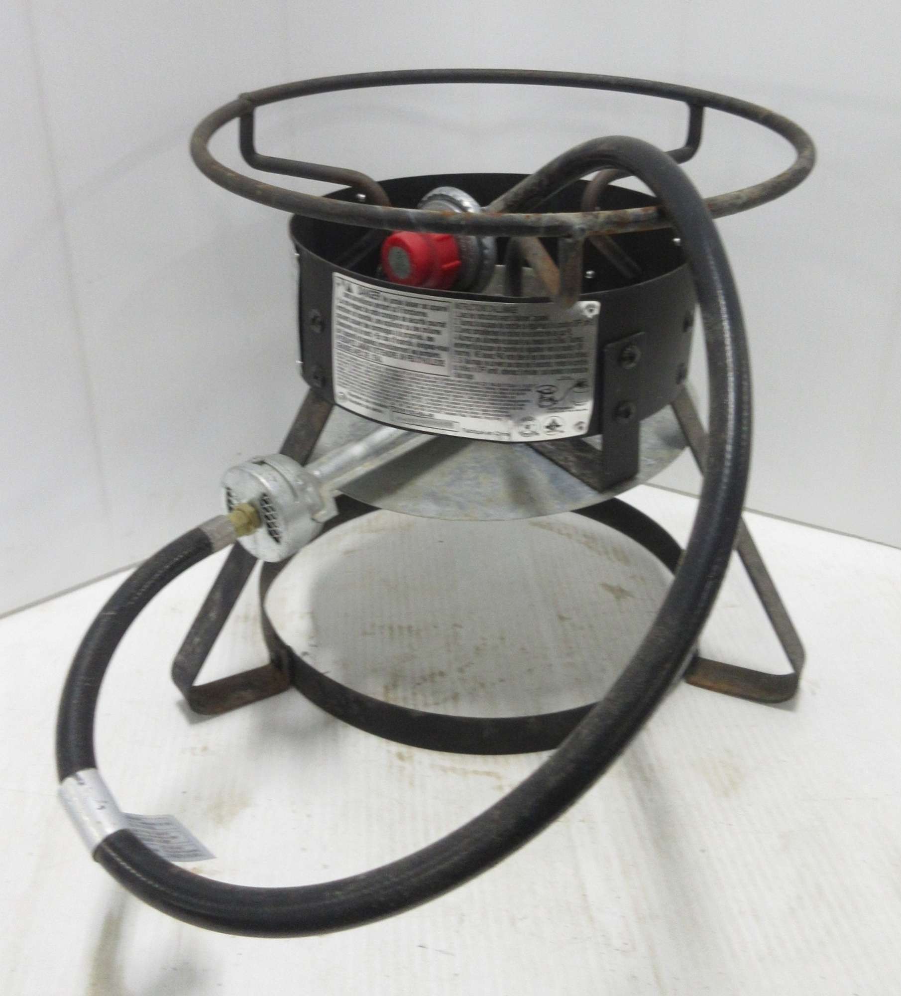 Albrecht Auctions Bass Pro Shops Propane Fish Fryer