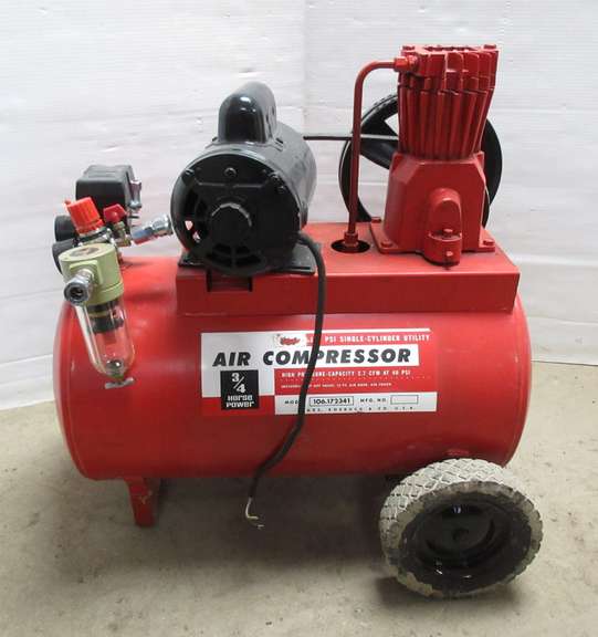 3/4 HP air compressor, needs a new motor but works